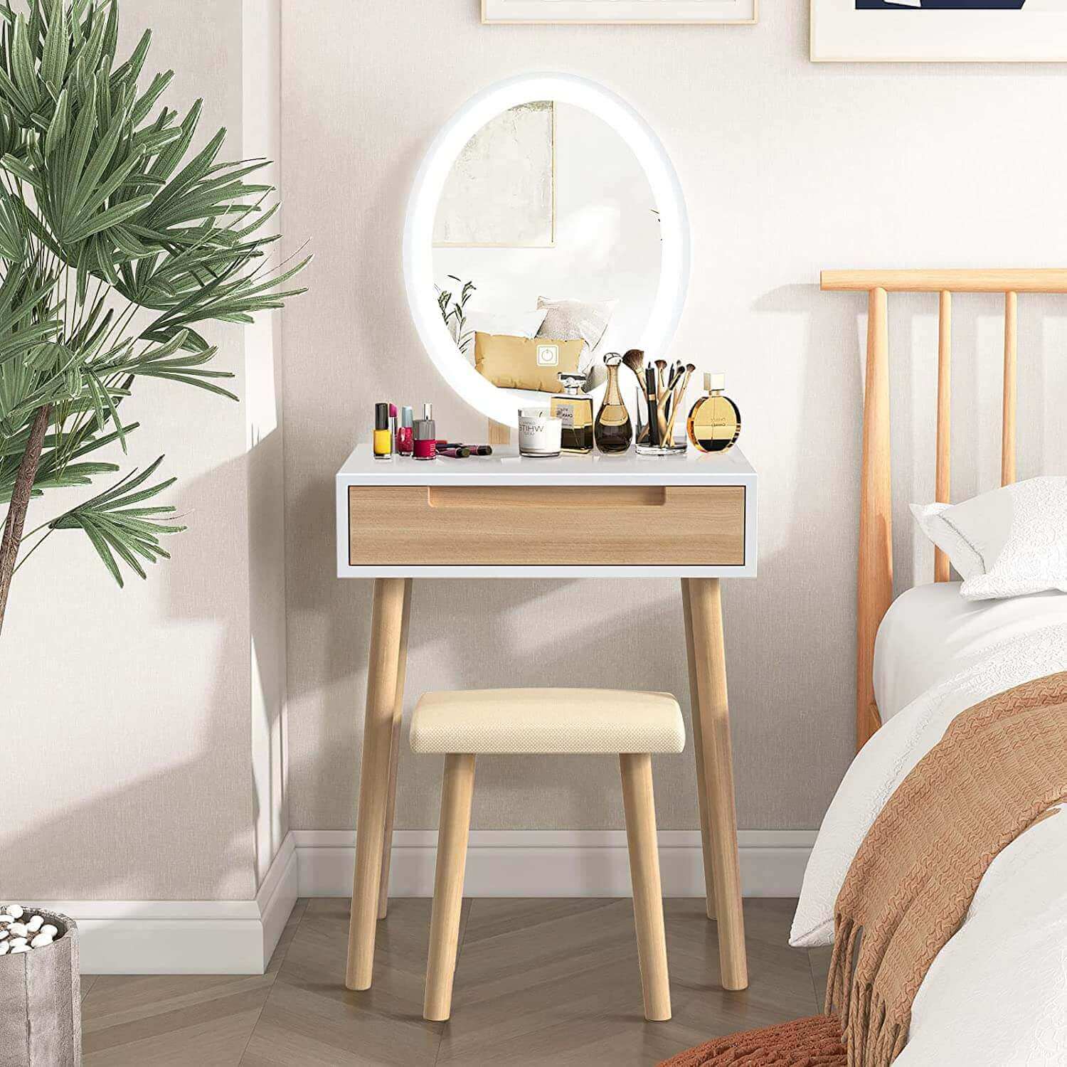 Elecwish Makeup Vanity Table Set with 3 Adjustable Lighted Mirror Stool HW1151WD display in the bedroom